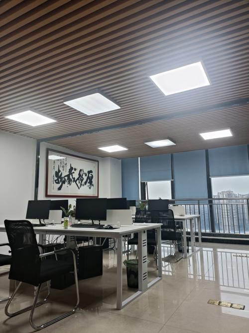 上一天班日结 办公室软件与信息咨询服务的灵活用工新模式
